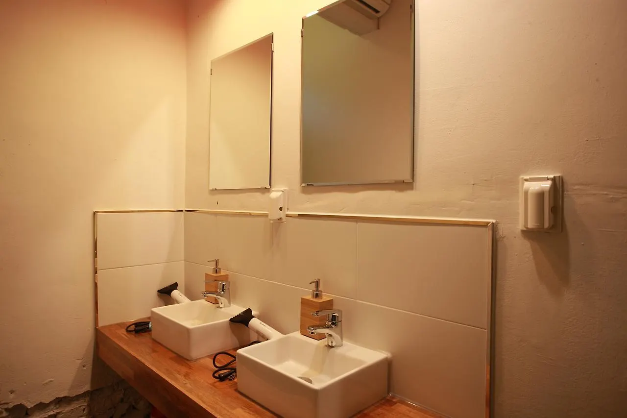 Seoul Mongshang Seoul Cube Capsule hotel